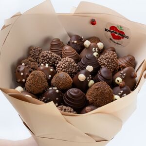 Букет из клубники в шоколаде «Барни»