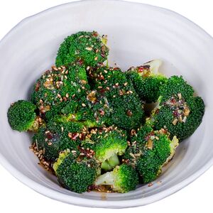 Брокколи с азиатским соусом