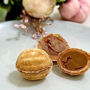 Орешек с вареной сгущенкой