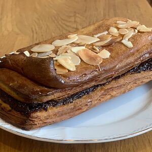 Слойка маково-миндальная