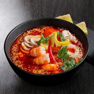 Том Ям с морепродуктами