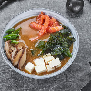 Суп Мисо сливочный с лососем