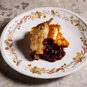 Утиная ножка конфи с ачмой