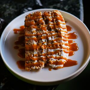 Морковный торт с фундуком и соленой карамелью