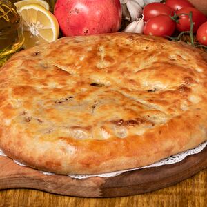 Хачапури со шпинатом и сыром