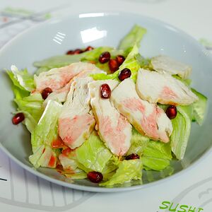 Салат курица с ананасом