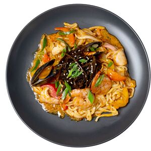 Лапша Удон в соусе том ям