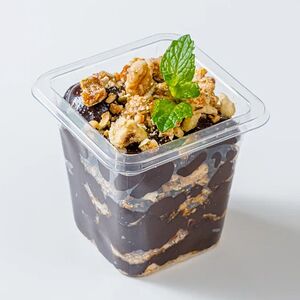 Постный десерт из авокадо