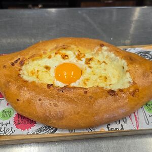 Хачапури по-аджарски 