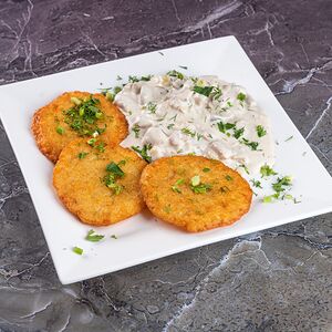 Драники с мачанкой