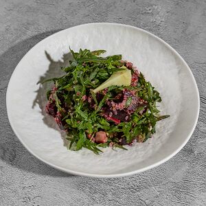 Салат со свёклой, булгуром и артишоками