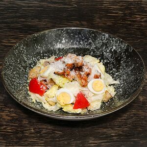 Цезарь с курочкой на мангале