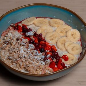 Овсяная каша с бананом