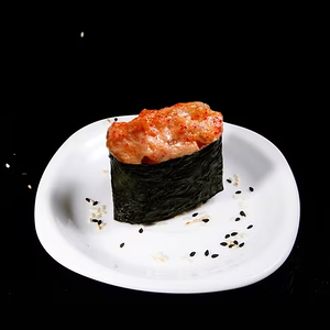 Запеченный гункан с лососем