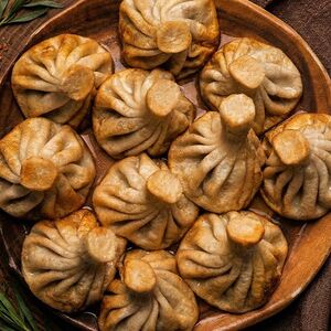 Жареные хинкали с сыром