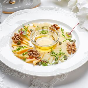 Сырная тарелка 