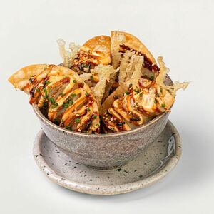 Гёдза с крабом и тигровыми креветками