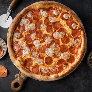 Пепперони с Мармешлоу (25см)