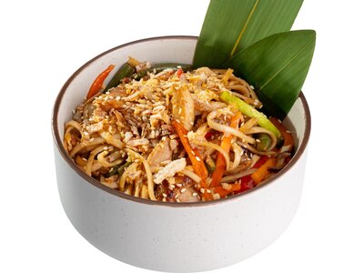 Wok с курицей