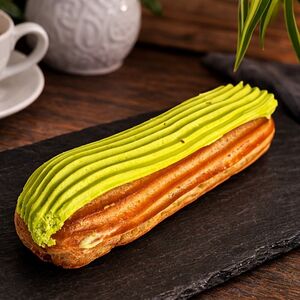 Эклер Фисташка