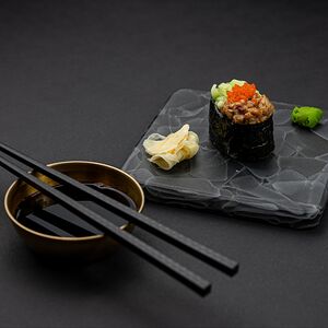 Гункан Угорь