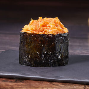 Гункан Тортуга с лососем