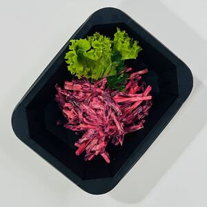 Салат из свеклы и сыра