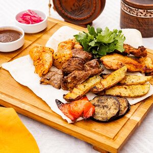 Тарелка шашлыков