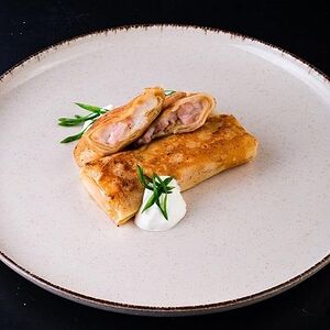 Блинчики с ветчиной и сыром