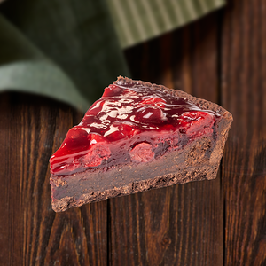 Шоколадный тарт с вишней