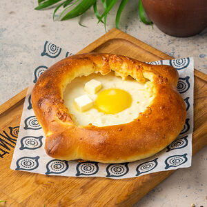 Хачапури по-аджарски