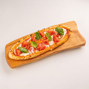 Педе с со страчателлой и томатами