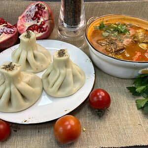 1. Харчо / Хинкали (3 шт.) / Лепешка