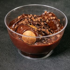 Профитроли с кремом и шоколадом 