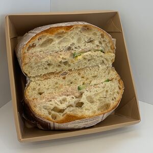 Чиабатта с тунцом