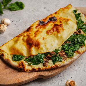 Սնկով և սպանախով պյանիդա