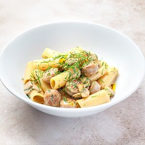 Ригатони с колбасками