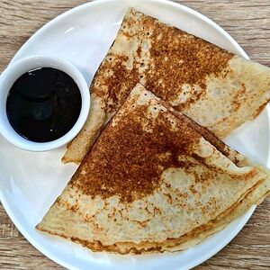 Блины с соусом