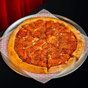 Пицца Spicy Pepperoni Honey