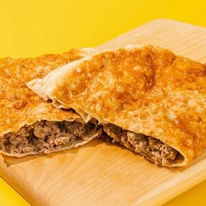 Чебурек с говядиной и свининой