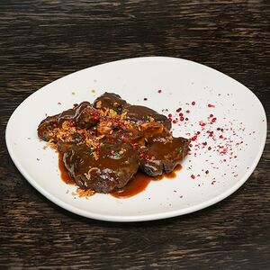 Стейк Оссобуко, томленный в черносливе