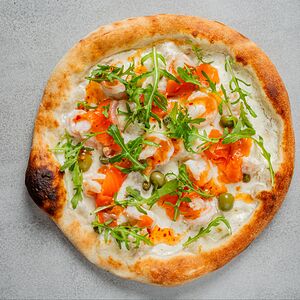 Пицца Seafood с сёмгой и креветками
