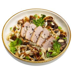 Удон с уткой и грибами