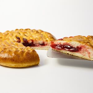 Пирог сладкий с конфитюром