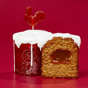 Кулич творожный с соленой карамелью