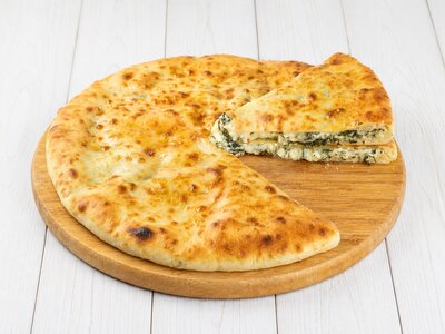 Осетинский пирог с сыром и зеленью Цахараджын