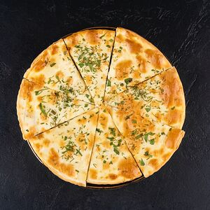 Восточная лепешка с сыром