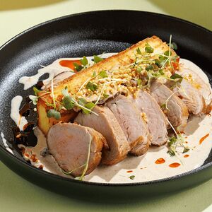 Телятина с картофельным гратеном и соусом шиитаки