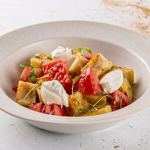 Баклажан с томатами и сырным кремом 