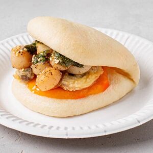 Булочка бао с гребешком